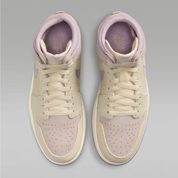 Jordan 1 high top
Zoom comfort 2
Brand new - Picture 12 of 14